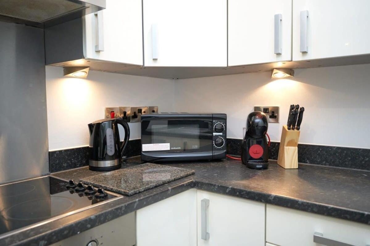 Lovely 2 Bedroom Apartment In Preston Preston  Exterior foto
